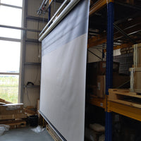 D'occasion - Très bon état // SAKER PREMIUM - MaxWhite FG / 16:9 / 120" (266 x 149 - chute supérieure 50 cm) // B-SK120XHW-E20 - 245H01259