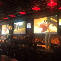 SPECTRUM - LEINWÄNDE ÉLECTRIQUE AVEC ÉCRAN MAXWHITE POUR PROJECTEURS STANDARD